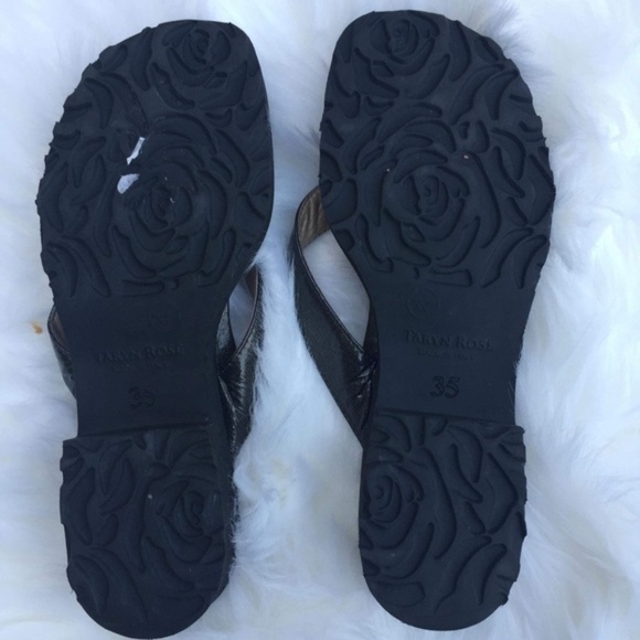 EUC Taryn Rose Knot Slip-on Sandals - Picture 3 of 4